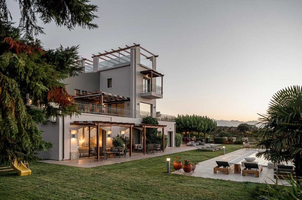 Villa Heora - The Floating Residence Tria Monastiria Екстериор снимка